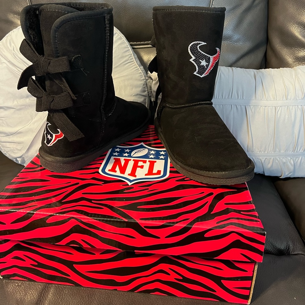 NFL boots